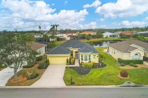 5703 52nd Avenue W Bradenton FL 34210
