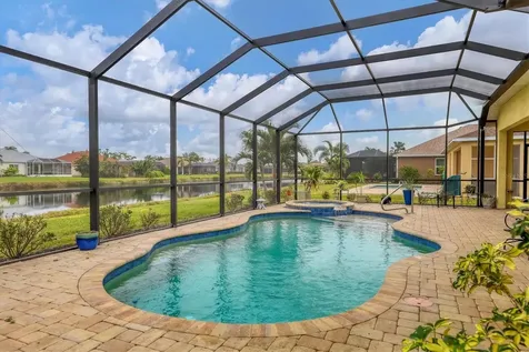 5703 52nd Avenue W Bradenton FL 34210