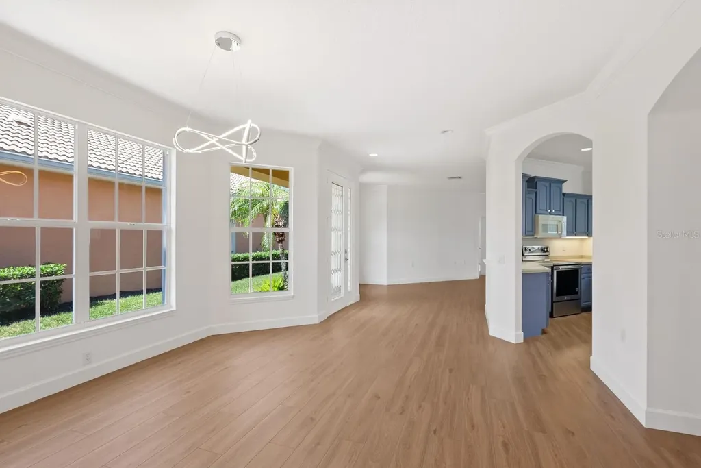 4244 Reflections Parkway Sarasota FL 34233