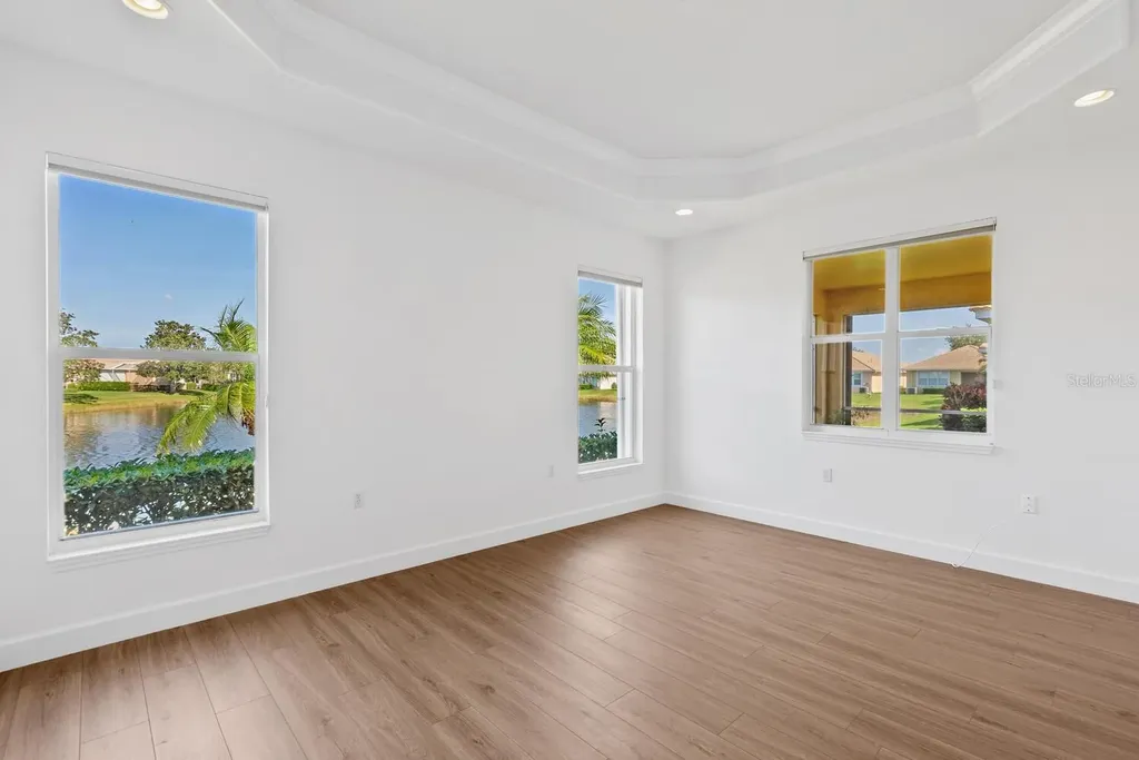 4244 Reflections Parkway Sarasota FL 34233
