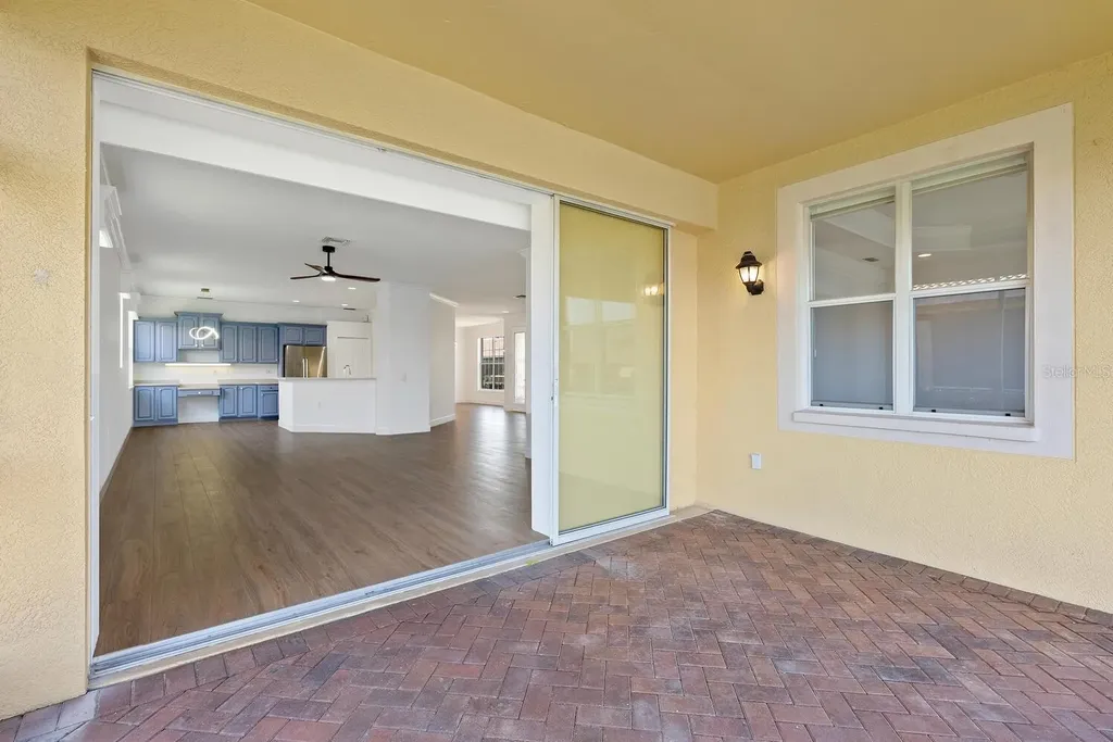4244 Reflections Parkway Sarasota FL 34233