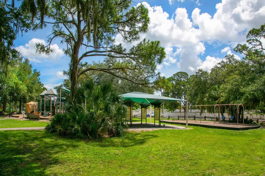 4244 Reflections Parkway Sarasota FL 34233