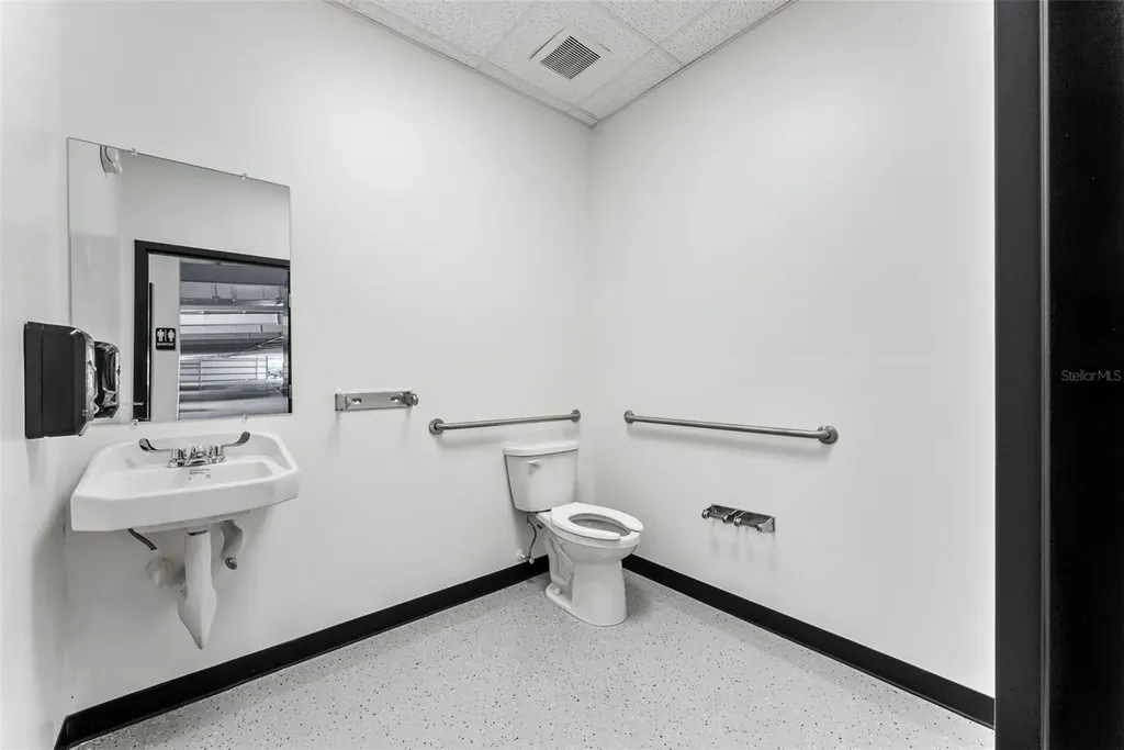 10012 State Road 52 Hudson FL 34669