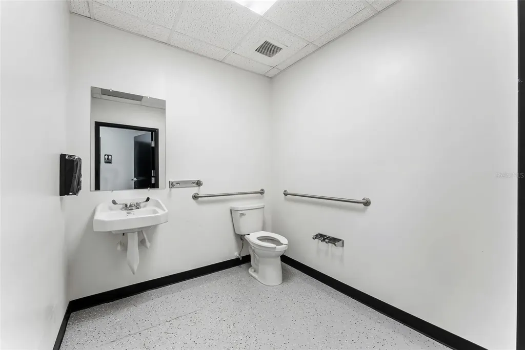 10012 State Road 52 Hudson FL 34669