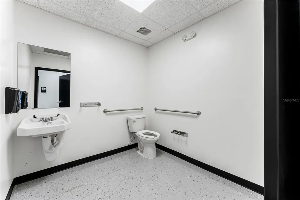 10012 State Road 52 Hudson FL 34669