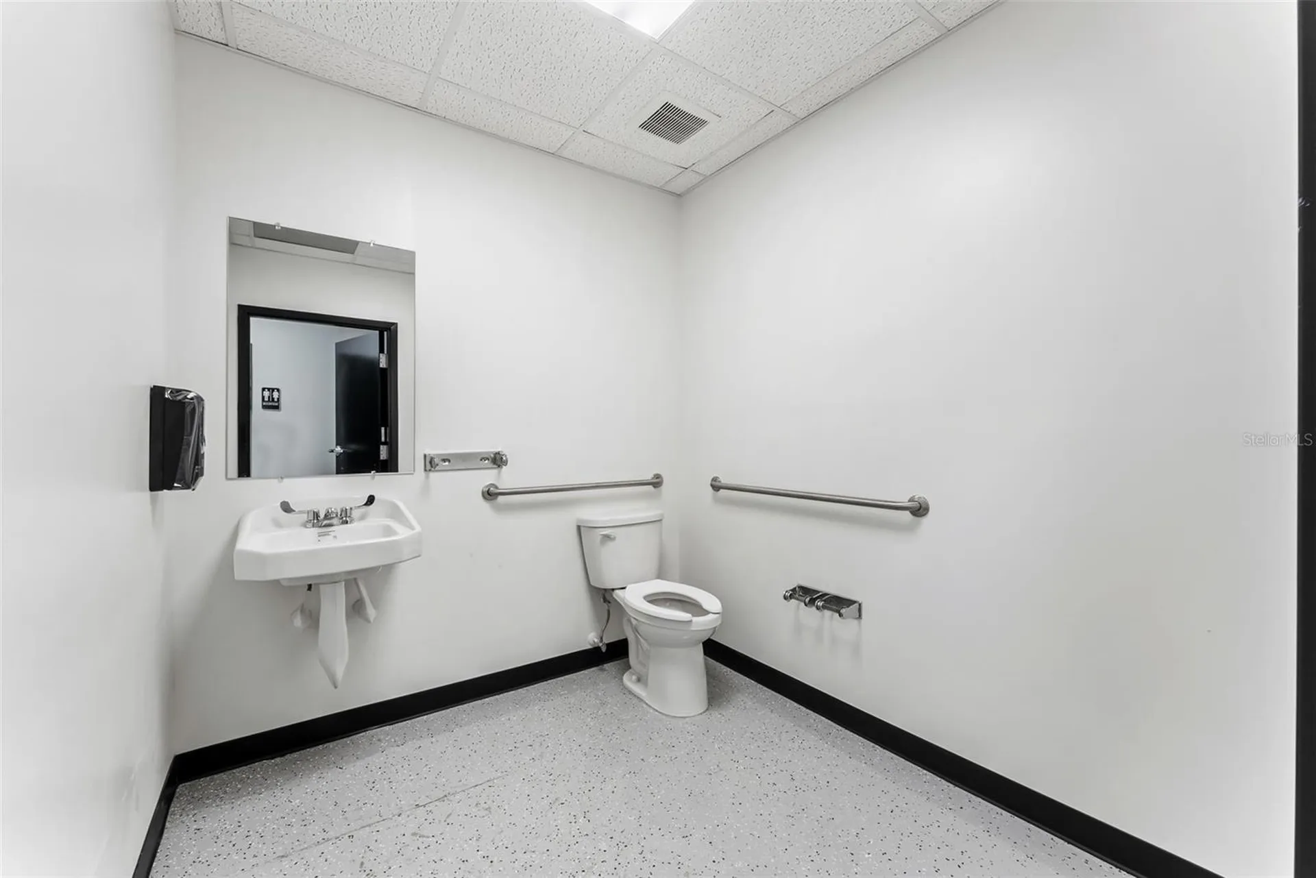 10012 State Road 52 Hudson FL 34669