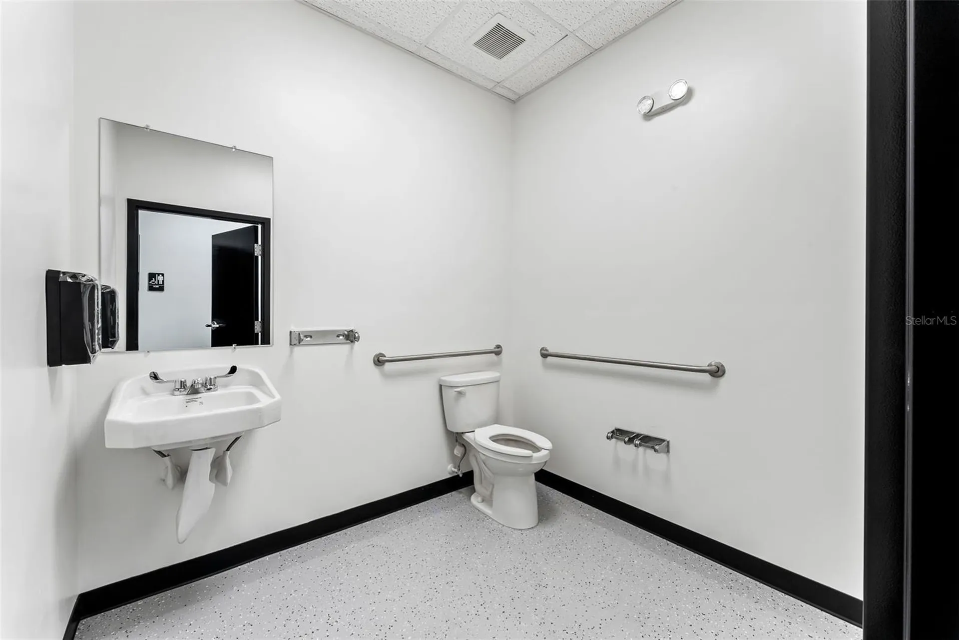 10012 State Road 52 Hudson FL 34669