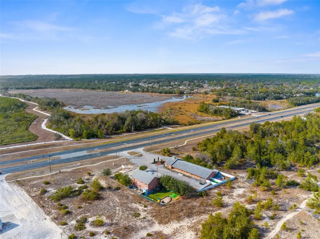 7044 Commercial Way Weeki Wachee FL 34613