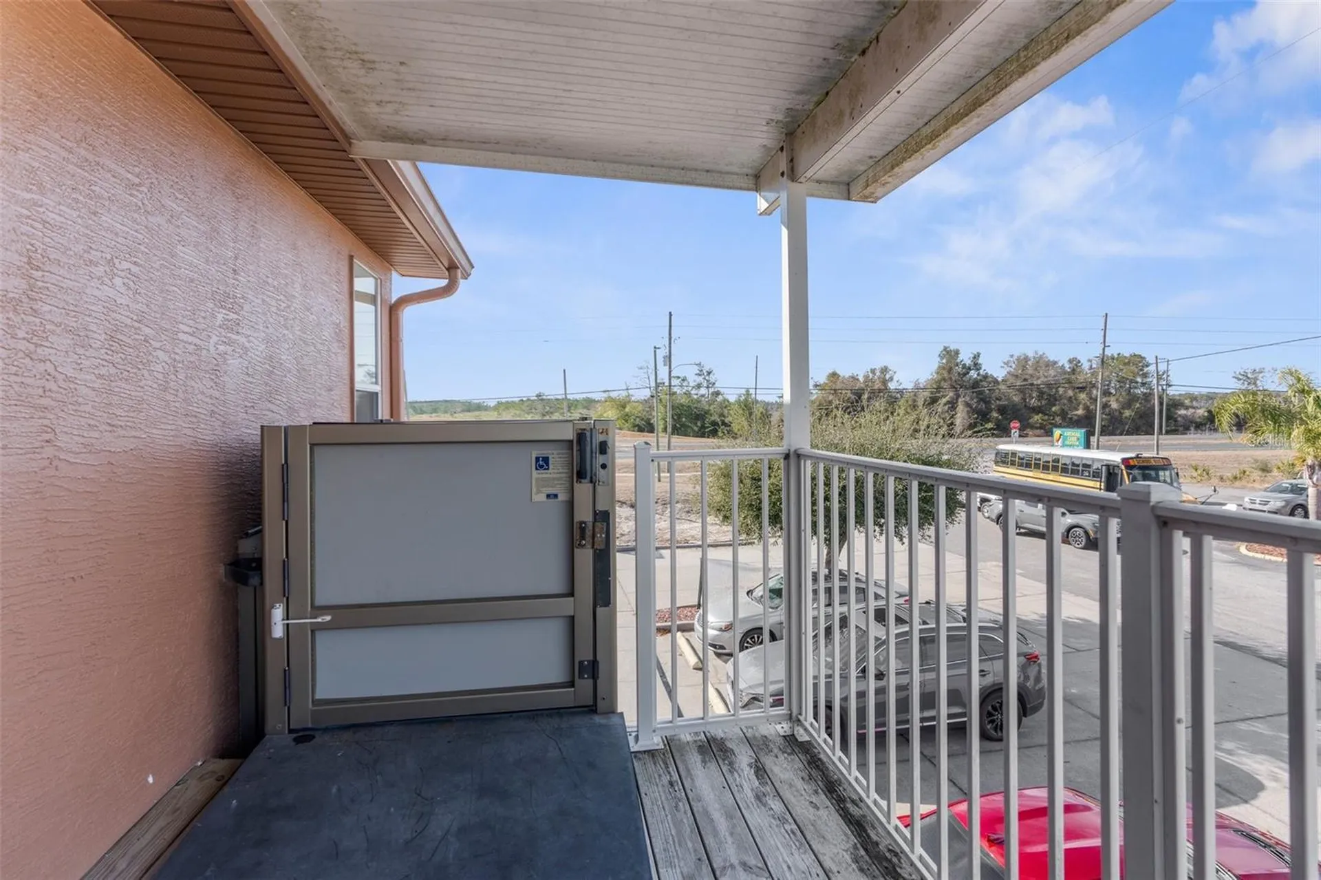 7044 Commercial Way Weeki Wachee FL 34613