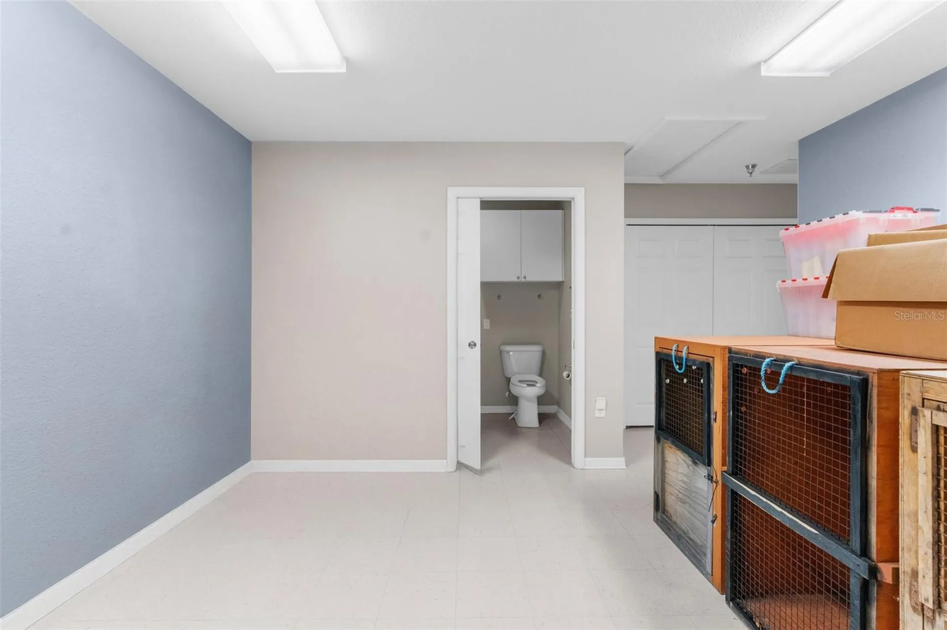 7044 Commercial Way Weeki Wachee FL 34613