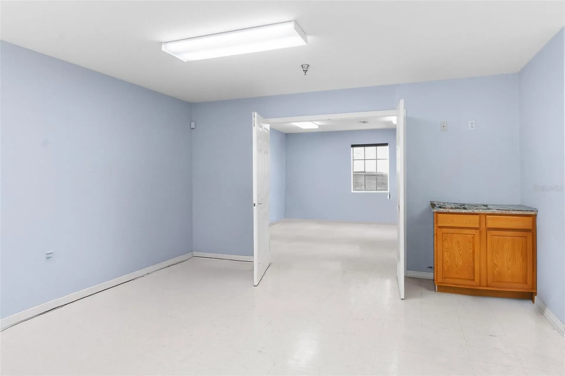7044 Commercial Way Weeki Wachee FL 34613