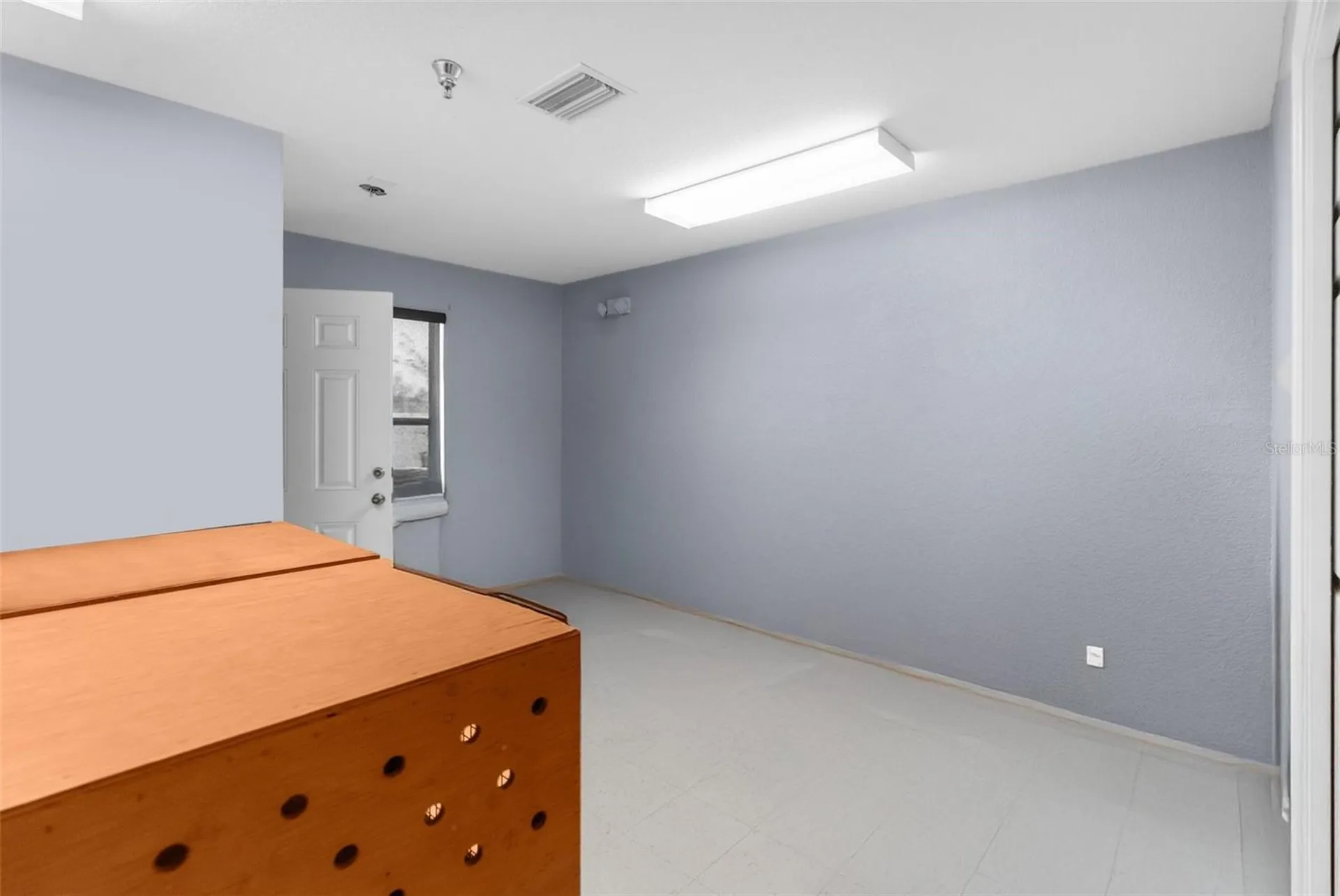7044 Commercial Way Weeki Wachee FL 34613