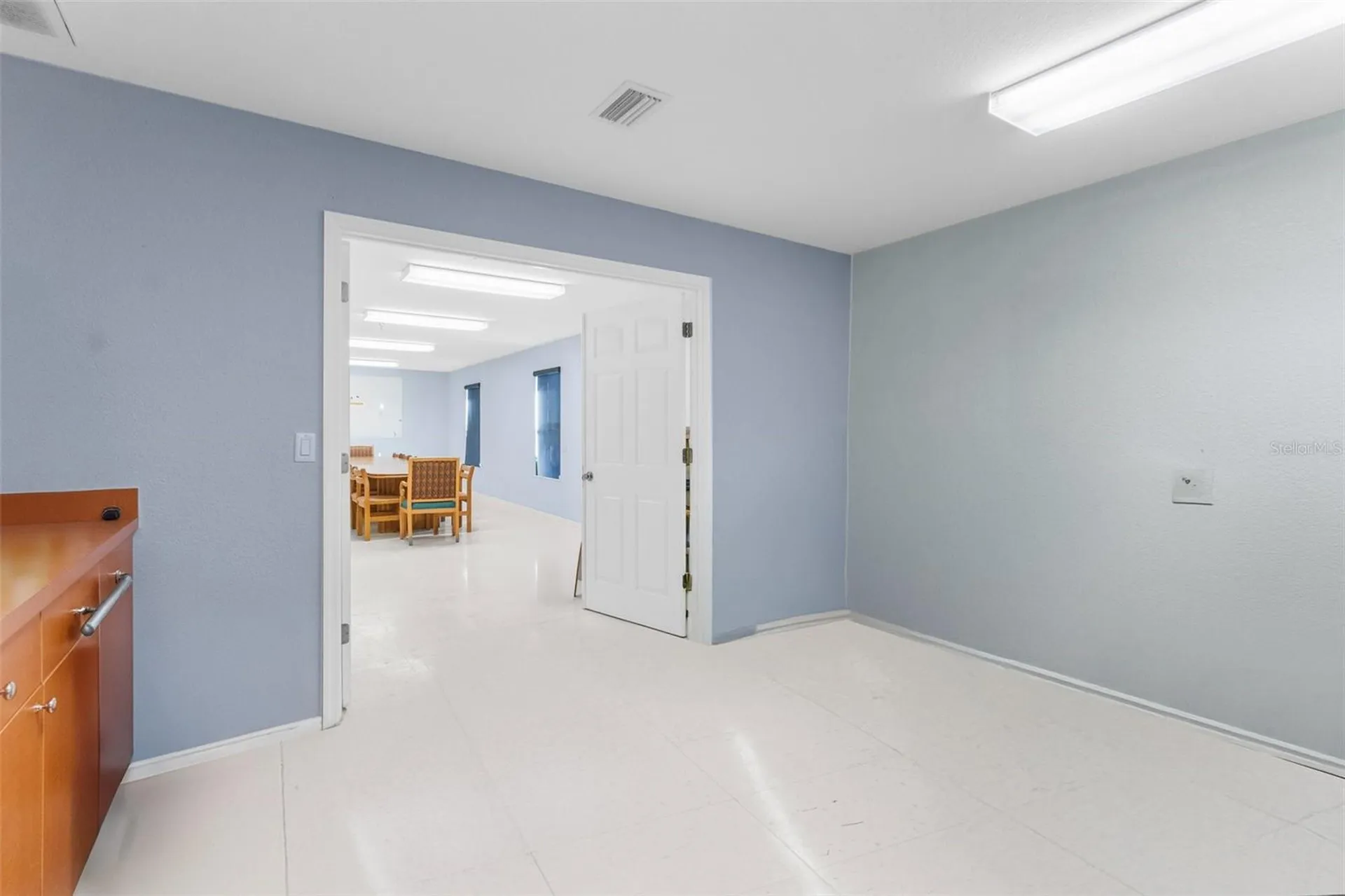 7044 Commercial Way Weeki Wachee FL 34613