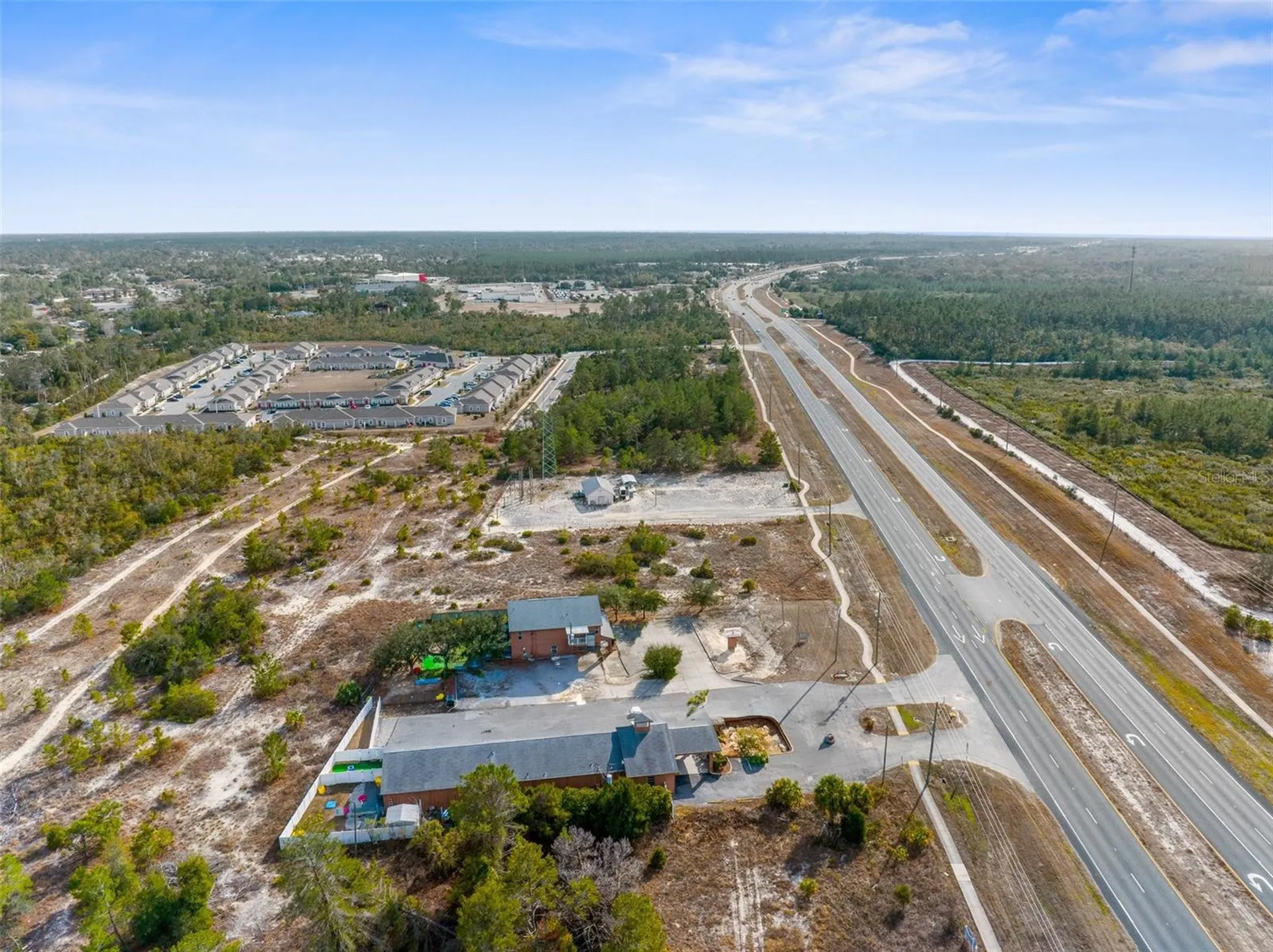 7044 Commercial Way Weeki Wachee FL 34613