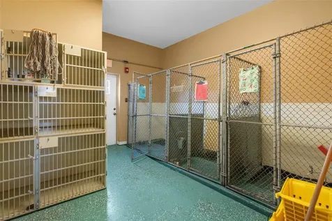 7044 Commercial Way Weeki Wachee FL 34613