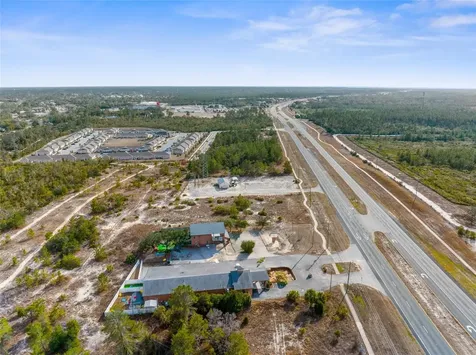 7044 Commercial Way Weeki Wachee FL 34613