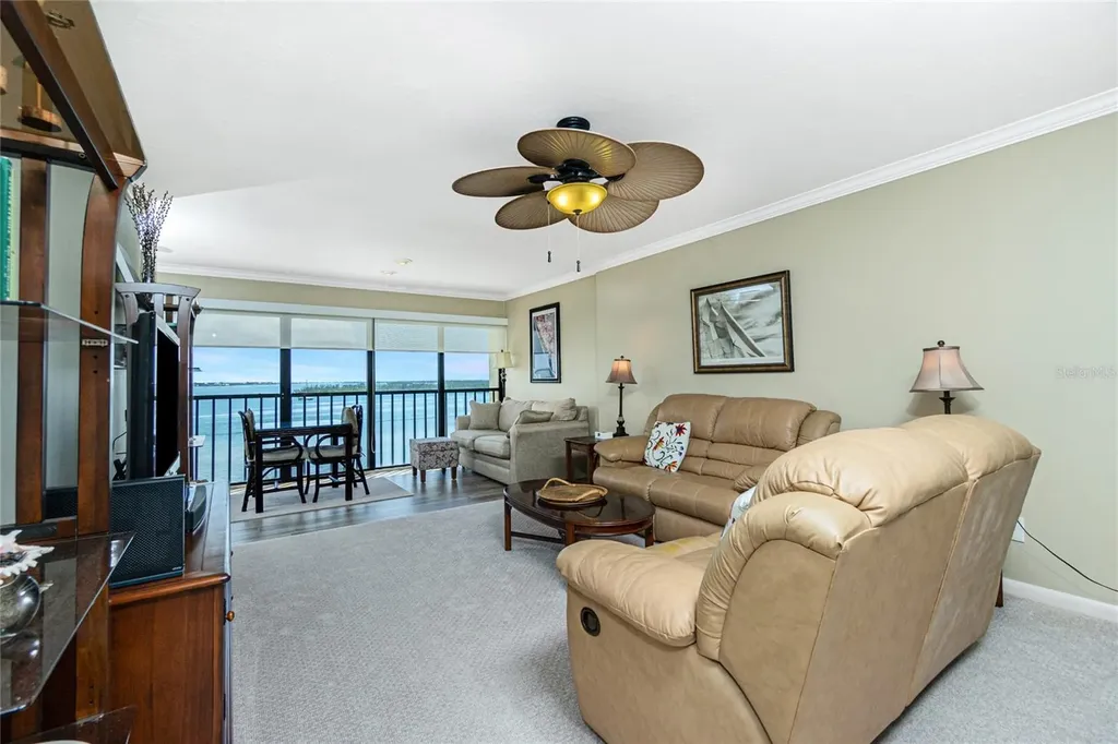 1591 Beach Road Englewood FL 34223