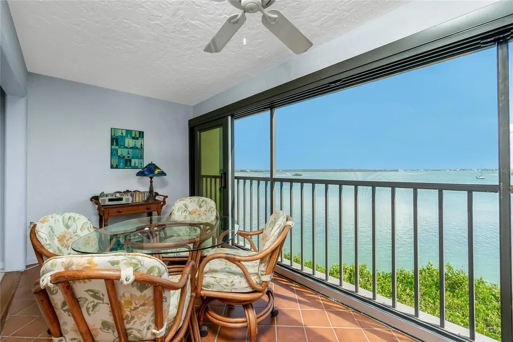 1651 Beach Road Englewood FL 34223