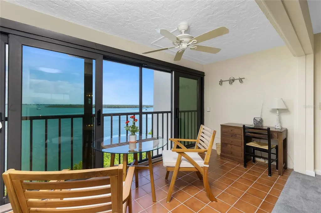 1651 Beach Road Englewood FL 34223