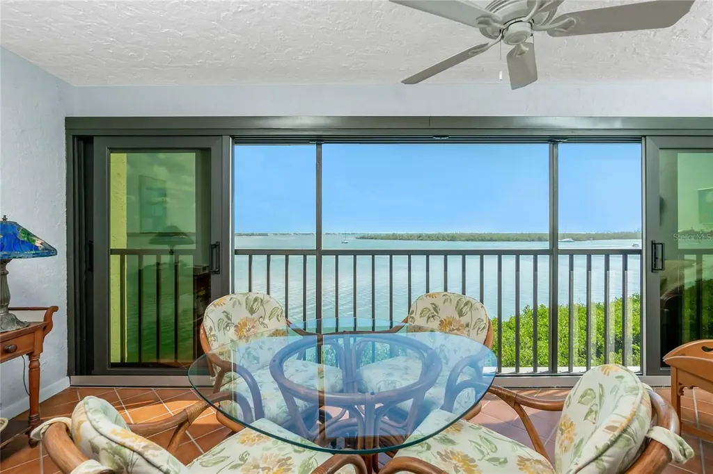 1651 Beach Road Englewood FL 34223