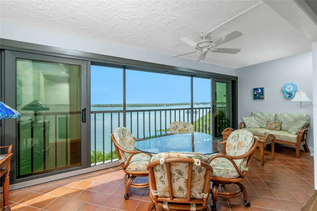 1651 Beach Road Englewood FL 34223