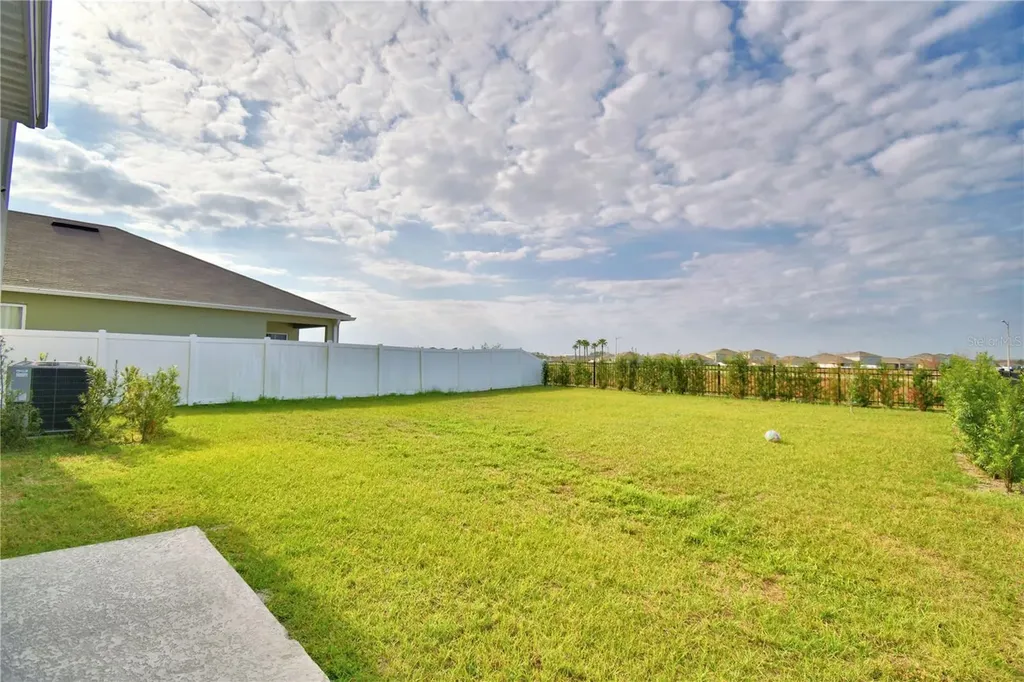 2816 Ivy Lake Court Lakeland FL 33811