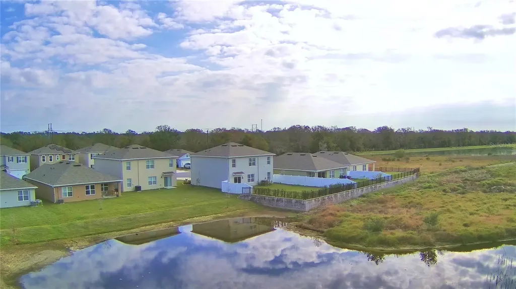 2816 Ivy Lake Court Lakeland FL 33811
