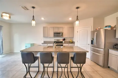 2816 Ivy Lake Court Lakeland FL 33811