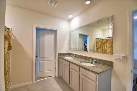 2816 Ivy Lake Court Lakeland FL 33811