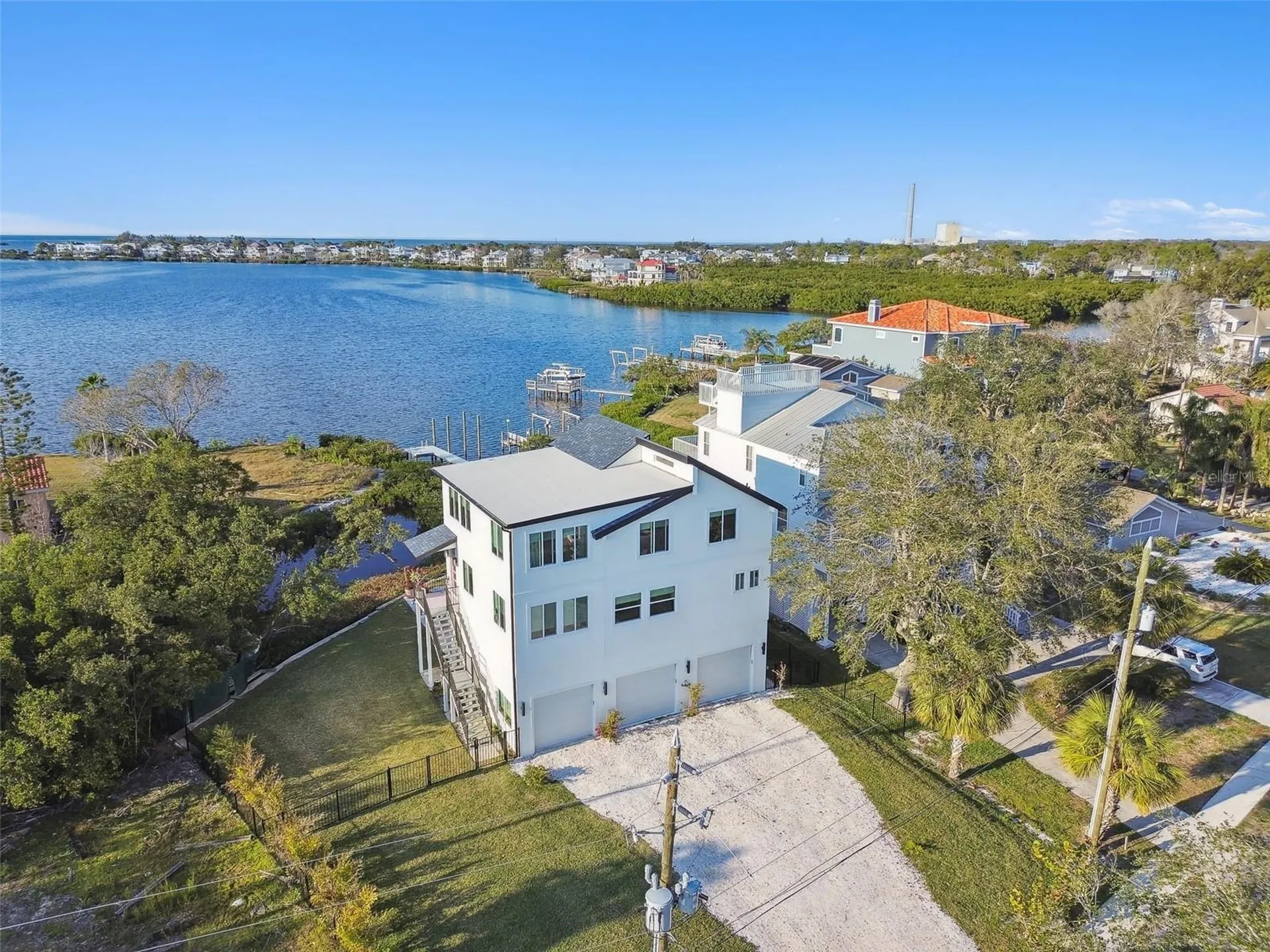 1640 Sea Breeze Drive Tarpon Springs FL 34689