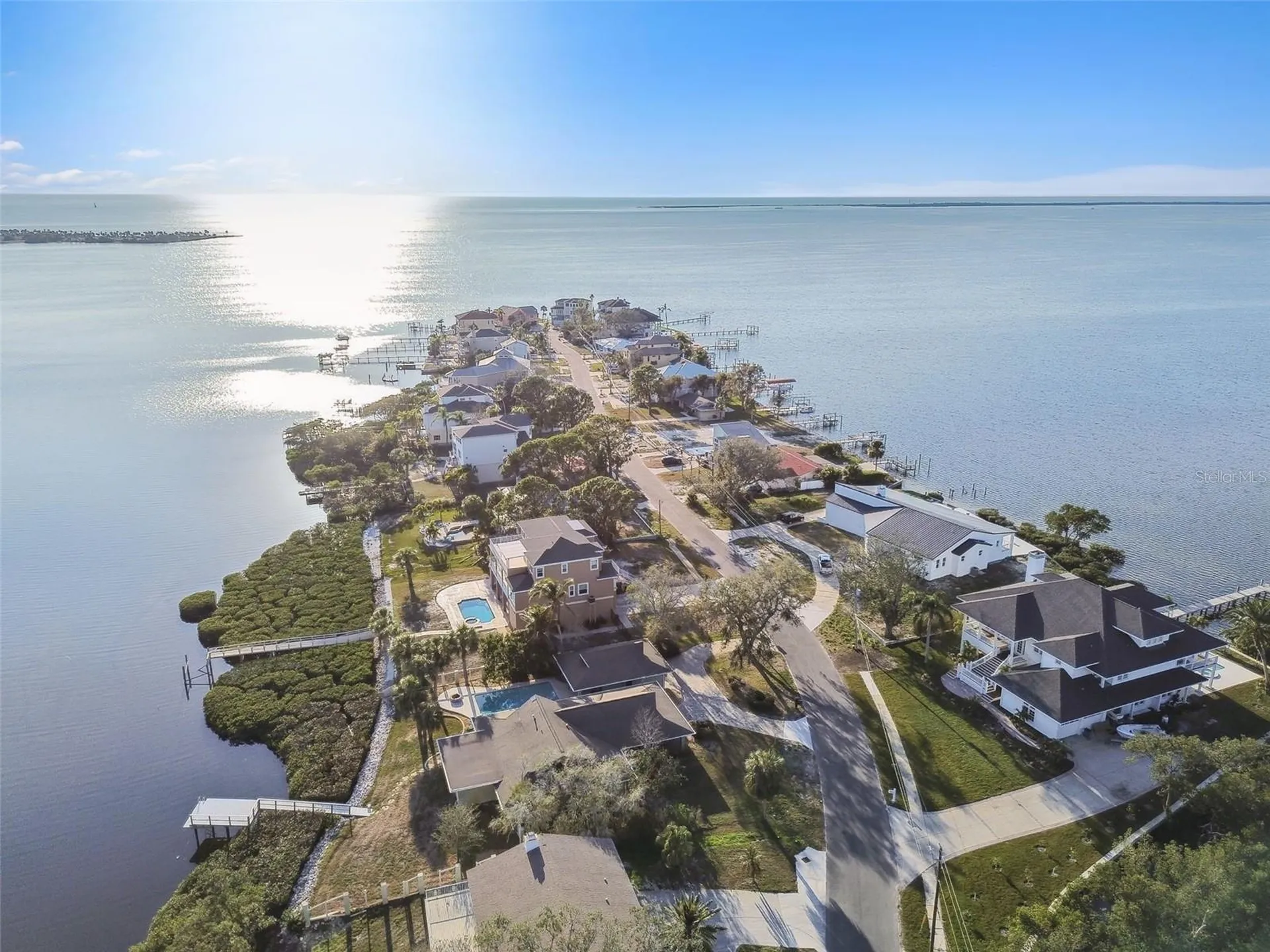 1640 Sea Breeze Drive Tarpon Springs FL 34689