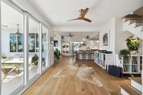 1640 Sea Breeze Drive Tarpon Springs FL 34689