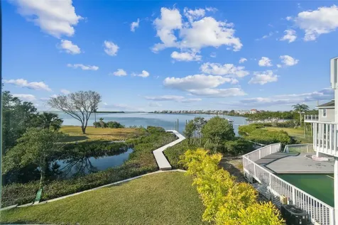 1640 Sea Breeze Drive Tarpon Springs FL 34689