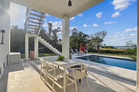 1640 Sea Breeze Drive Tarpon Springs FL 34689