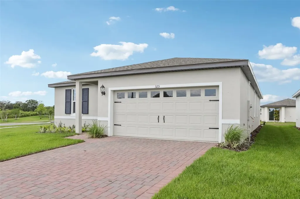 325 Castle Drive Lake Alfred FL 33850