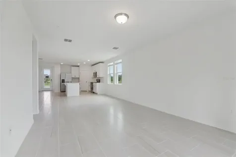 325 Castle Drive Lake Alfred FL 33850