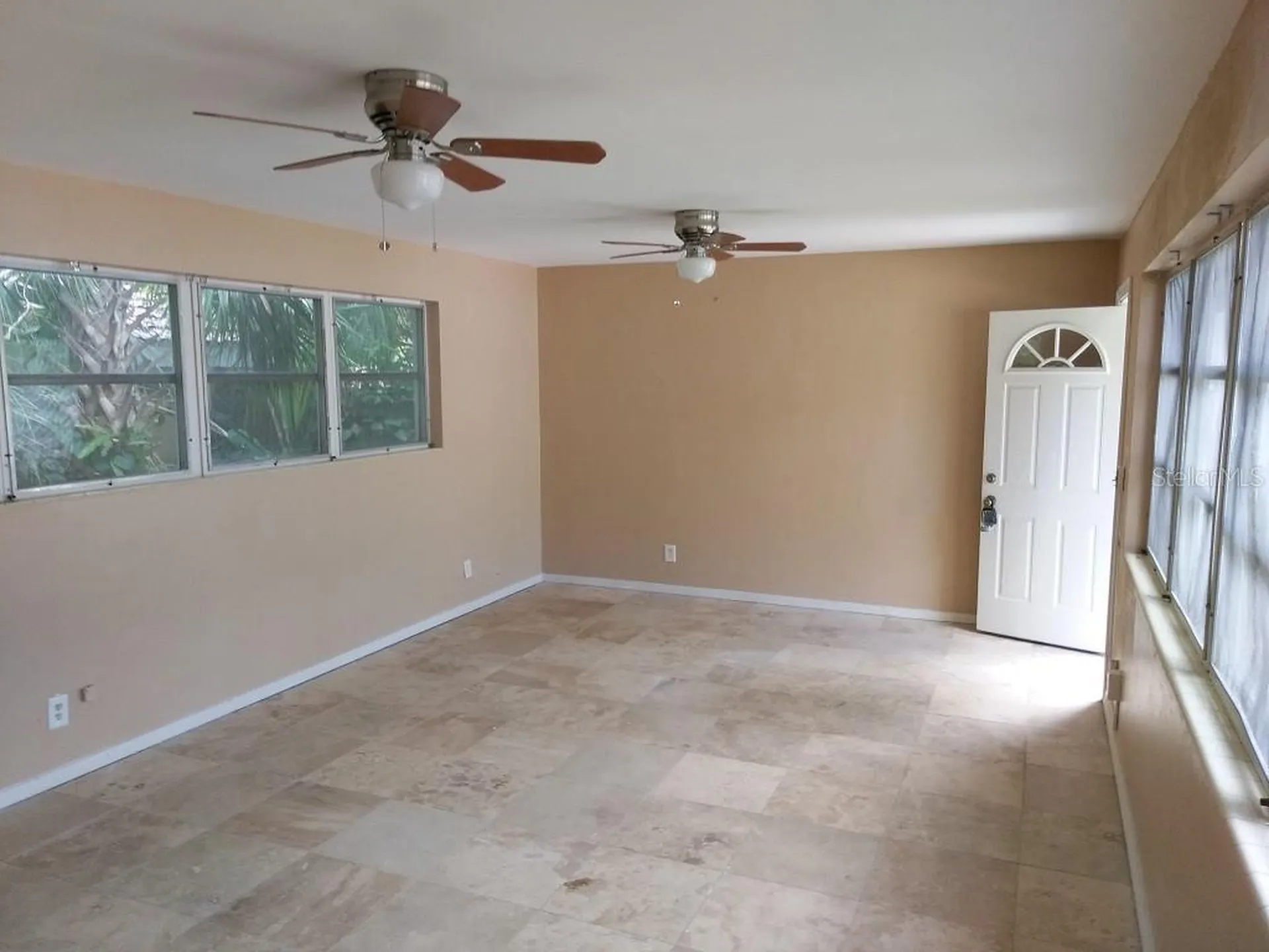 724 N Oleander Avenue Daytona Beach FL 32118