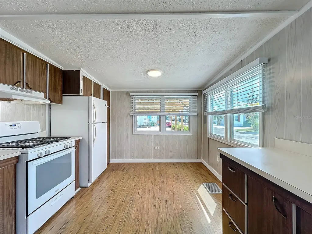 139 Gaslight Avenue North Fort Myers FL 33917