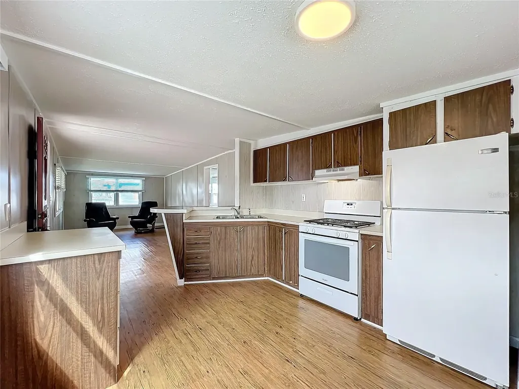 139 Gaslight Avenue North Fort Myers FL 33917