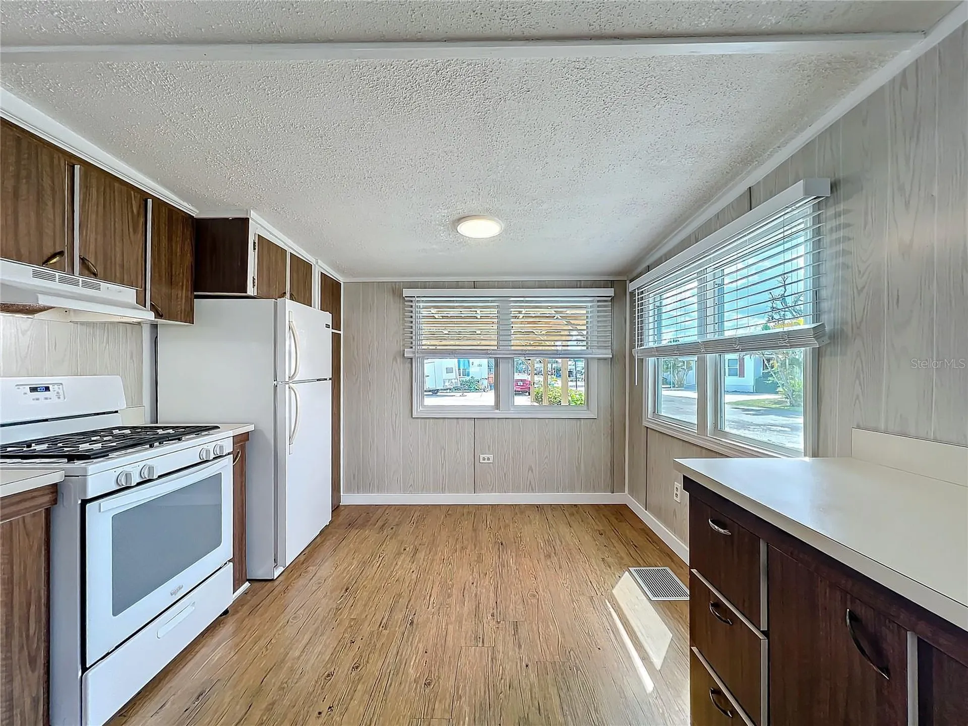 139 Gaslight Avenue North Fort Myers FL 33917