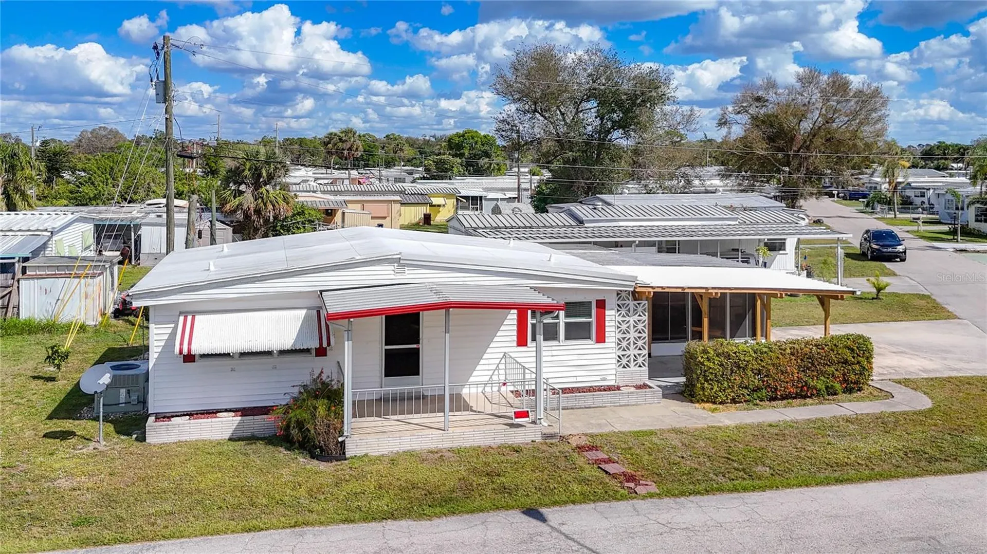 139 Gaslight Avenue North Fort Myers FL 33917