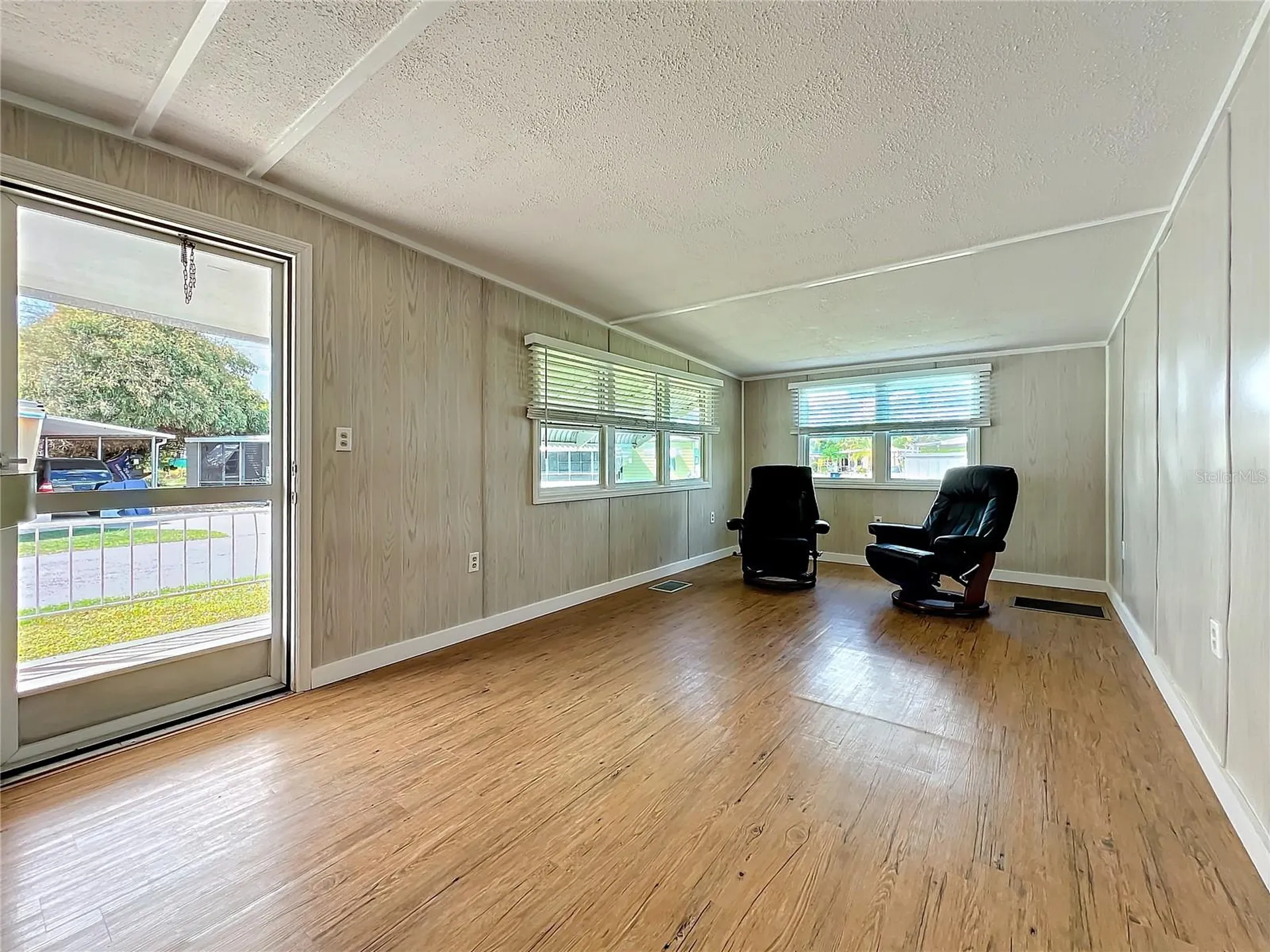 139 Gaslight Avenue North Fort Myers FL 33917