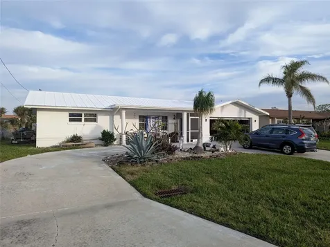5313 Delano Court Cape Coral FL 33904
