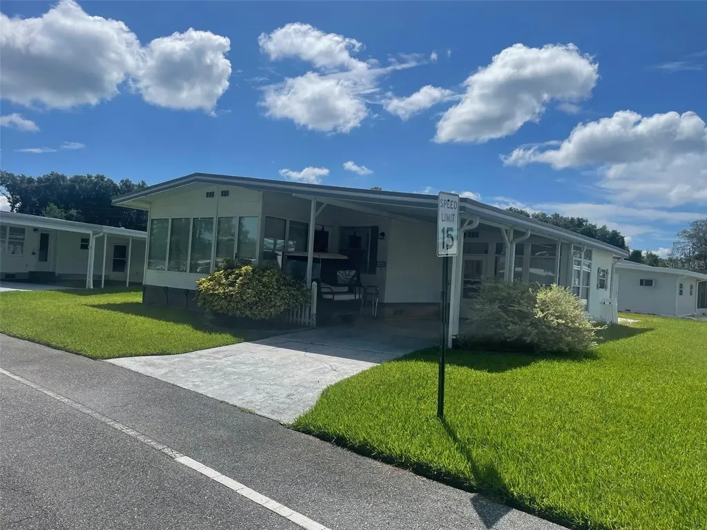 408 Hawthorne Boulevard Leesburg FL 34748
