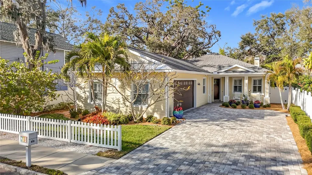415 5th Street N Safety Harbor FL 34695