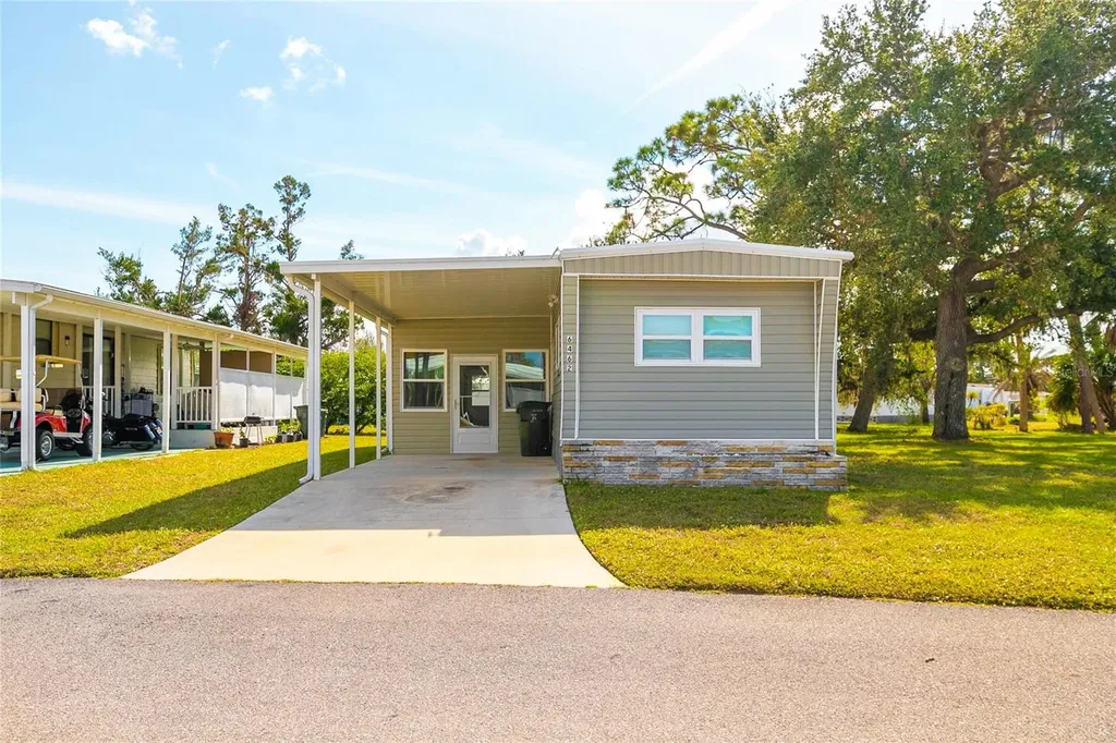 6462 Haele Court North Port FL 34287