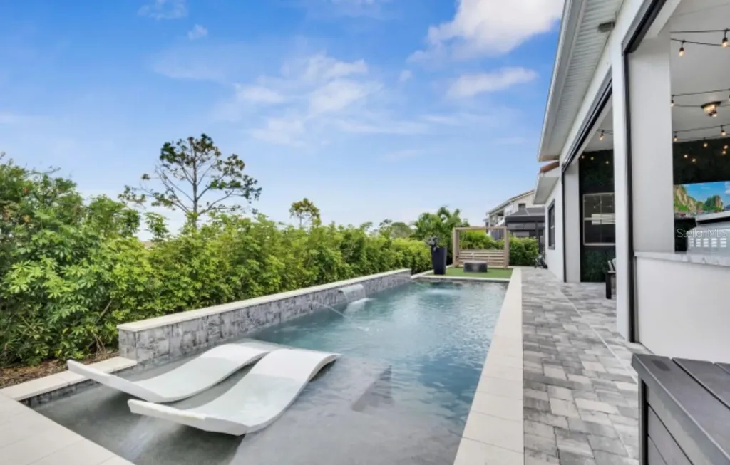 13265 Alderley Drive Orlando FL 32832