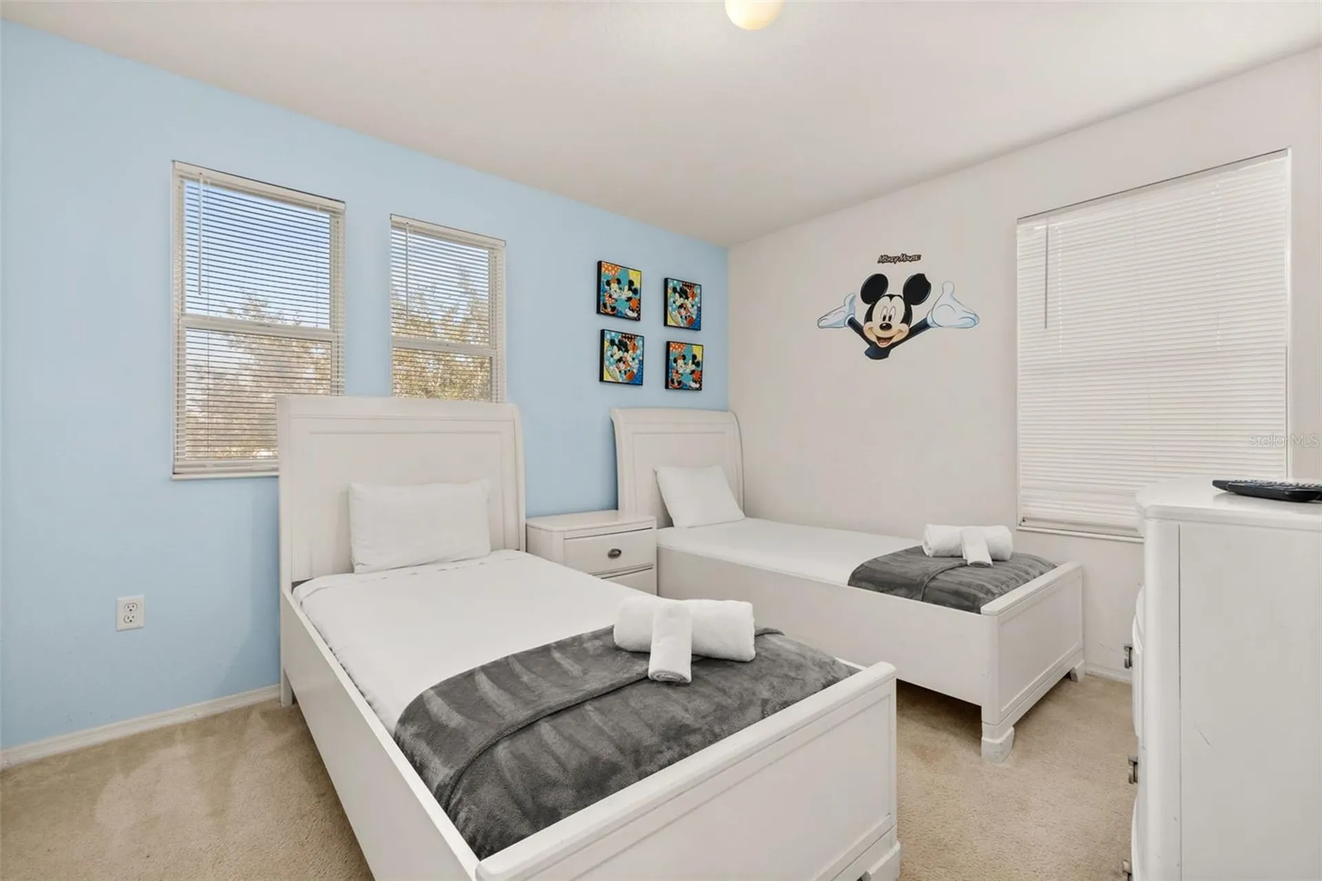 947 Emerald Green Court Kissimmee FL 34746