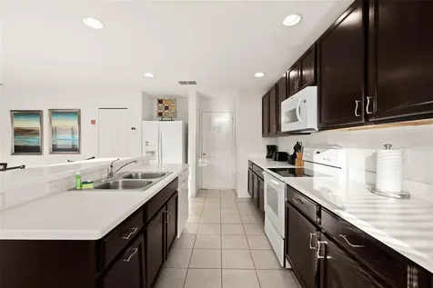 947 Emerald Green Court Kissimmee FL 34746