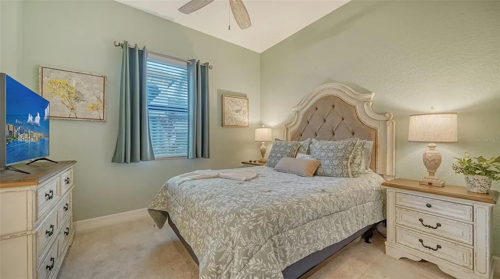 17467 Hickok Belt Loop Lakewood Ranch FL 34211